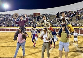 Éxito rotundo en Baza con la salida a hombros de Sebastián Fernández, Fortes y Borja Jiménez
