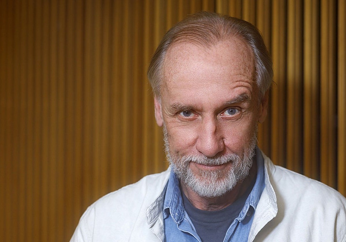 Hakan Nesser (Provincia de Örebro, Suecia, 1950)