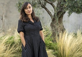 Elvira Navarro:  «La literatura siempre tiene que ir contra el poder»