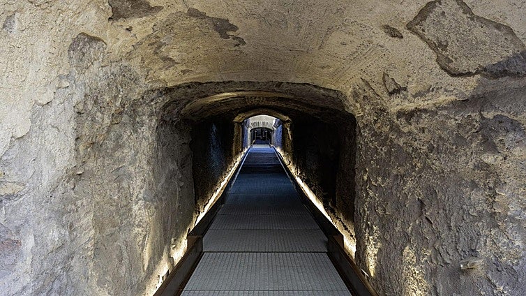 Roma abre al público 'El pasadizo de Cómodo', el pasillo secreto que llevaba a los emperadores hasta los gladiadores antes de la batalla mortal en el Coliseo