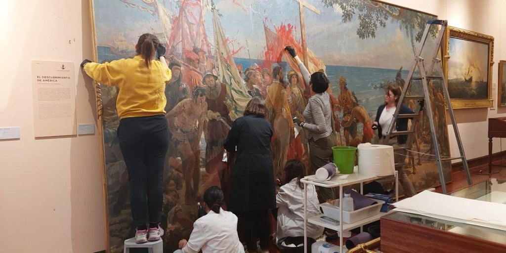 El ataque de Futuro Vegetal causó daños de largo alcance en el cuadro de Colón del Museo Naval
