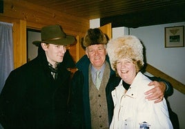 El universo de Le Carré vuelve a latir de la mano de su hijo: «George Smiley siempre será mi padre»