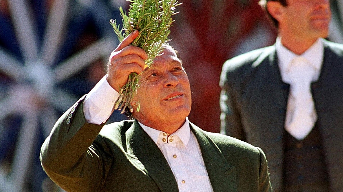 Curro Romero: «¿Un pintor se retira?, pues un torero tampoco»