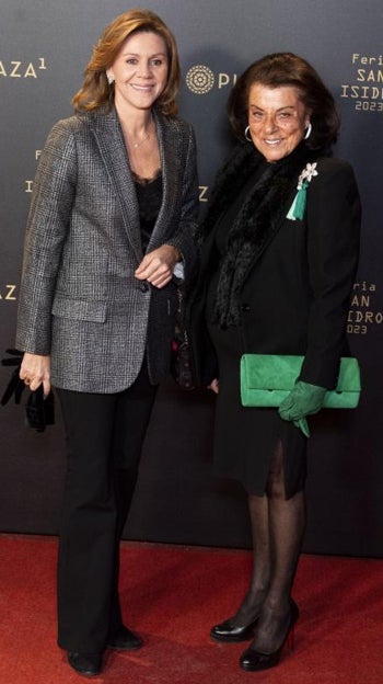Dolores de Cospedal y Pilar Vega de Anzo, siempre juntas