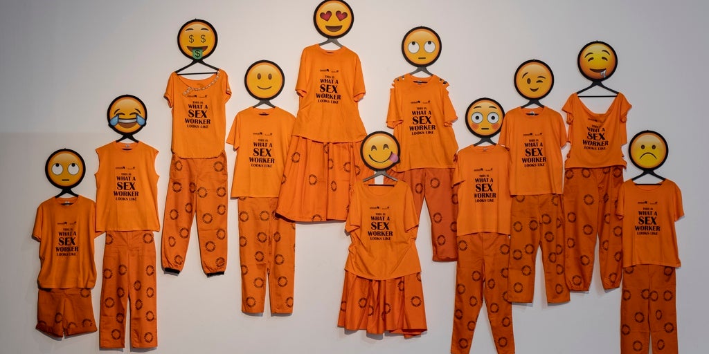 'Off Voices', en el EACC: Candice Breitz, la posición incómoda