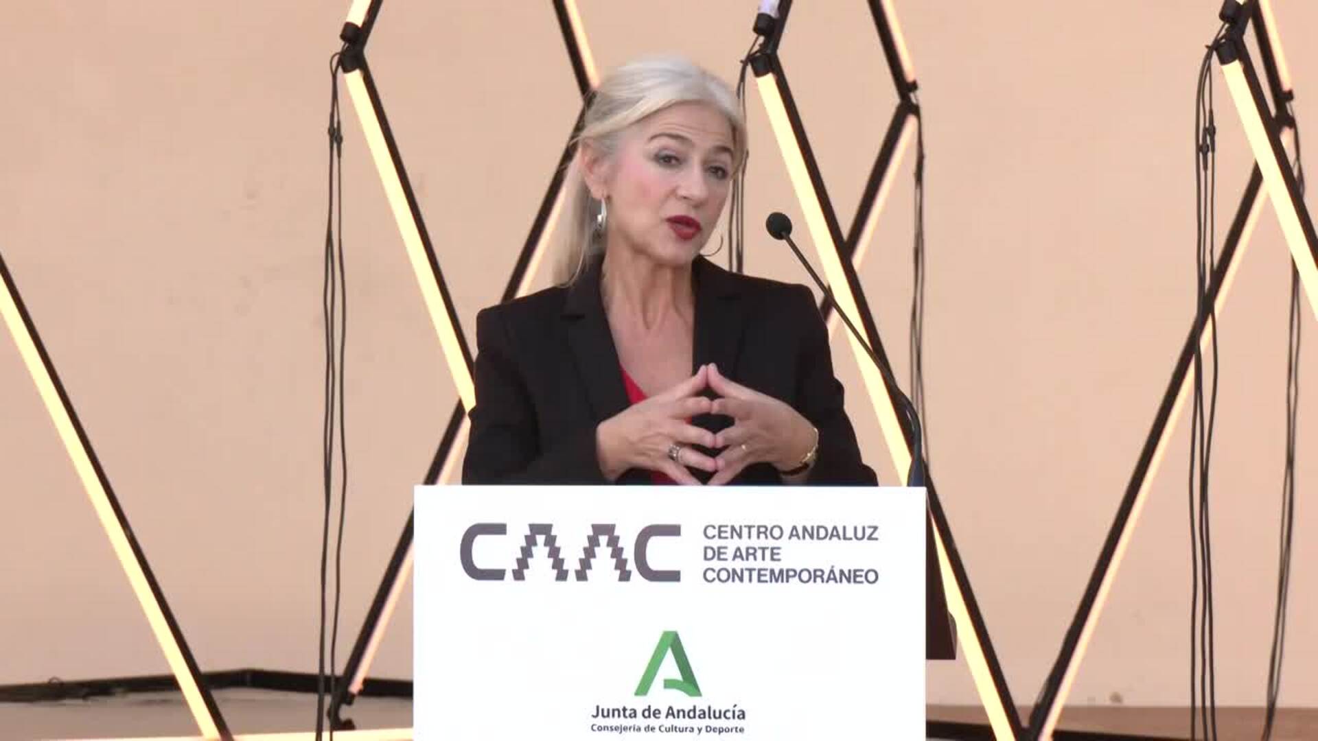 Presentan &#039;El eterno presente&#039; en el CAAC, primera exposición del sevillano Cachito Vallés