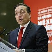 Albares cede sobre la Conquista: «Ha habido dolor e injusticia, es justo reconocerlo»