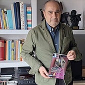 El periodista Manuel Viera presenta su libro 'Crónicas de un genio. Morante de la Puebla'