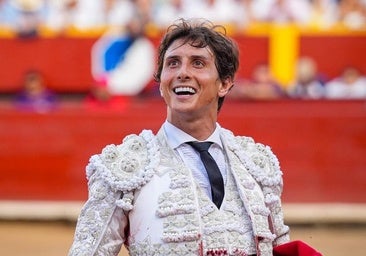 Roca Rey, sobre su cambio de apoderado: «Si un torero se juega la vida, tiene el derecho a ser libre»