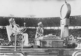 El príncipe de las mil... y pico noches al que regalaban su peso en oro o diamantes