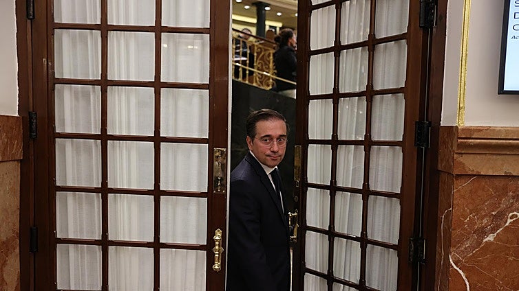 Vigas, ojos y disculpas