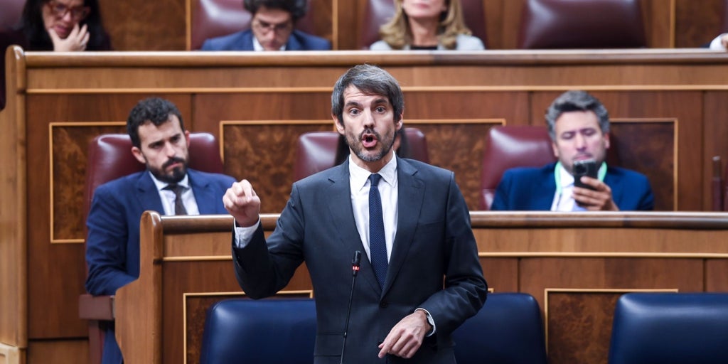 Urtasun se suma a las disculpas de Albares por la Conquista, «aceptando los posibles abusos»