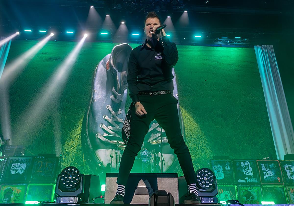 Dani Martín, durante su concierto en el Movistar Arena, en Madrid