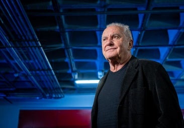 Víctor Manuel: «España vive en el día de la marmota con la corrupción, es un país que a veces se te atraganta»