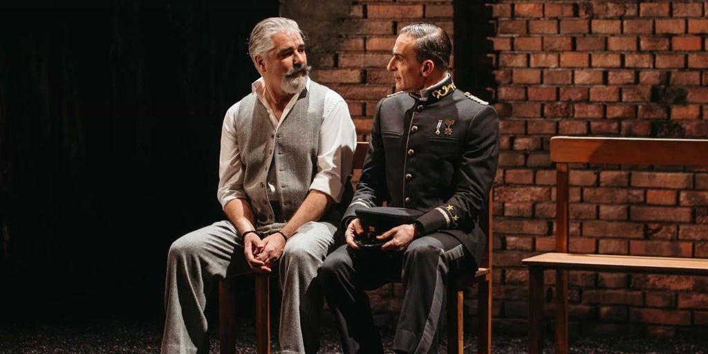 'Francisco Ferrer, Yaşasın modern okul!', sıra haline gelen kurşunlar