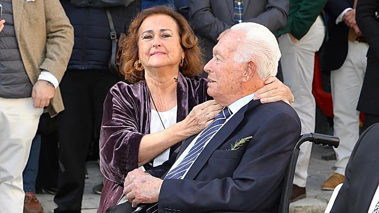 “Bana her zaman gerçek sevgi duyan halkıma teşekkür ederim”