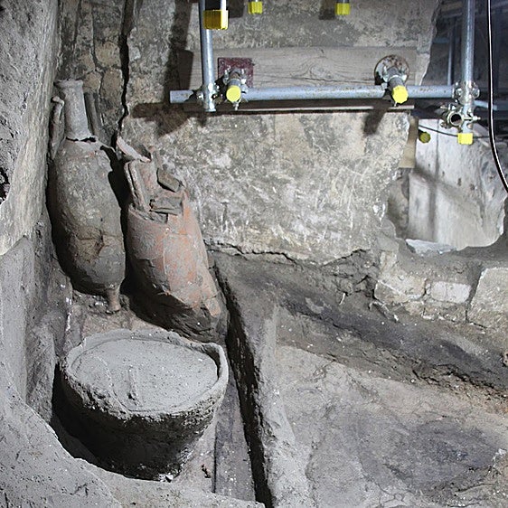 Ánforas halladas en las excavaciones en Civita Giuliana