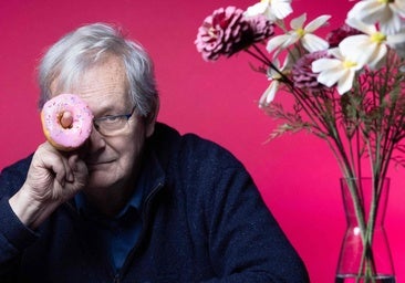 Muere a los 73 años el fotógrafo Martin Parr, conocido por sus retratos de la vida británica