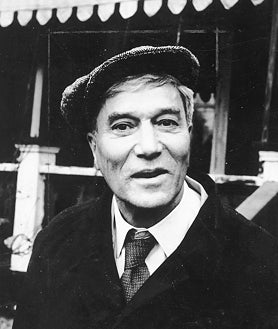 Imagem secundária 2 - O autor do Doutor Jivago em dois retratos e com Olga Ivinskaya na década de 50.