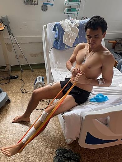 Juan de Castilla, fortaleciendo su cuerpo