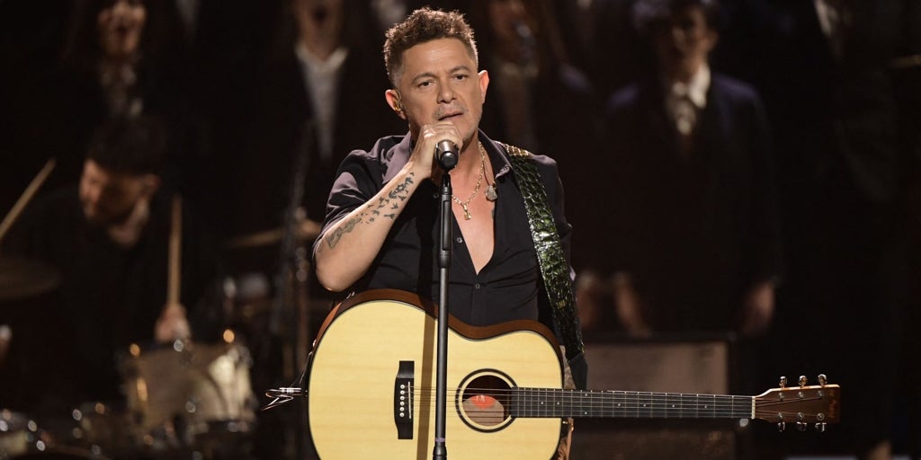 Alejandro Sanz'ın kendi müzikali olacak: 'El alma al aire'