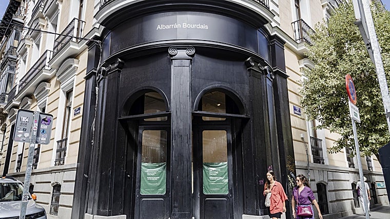 Fachada de la galería Albarrán Bourdais