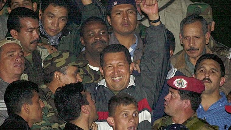 “Chavez ve Maduro gönülsüz komedyenlerdi”