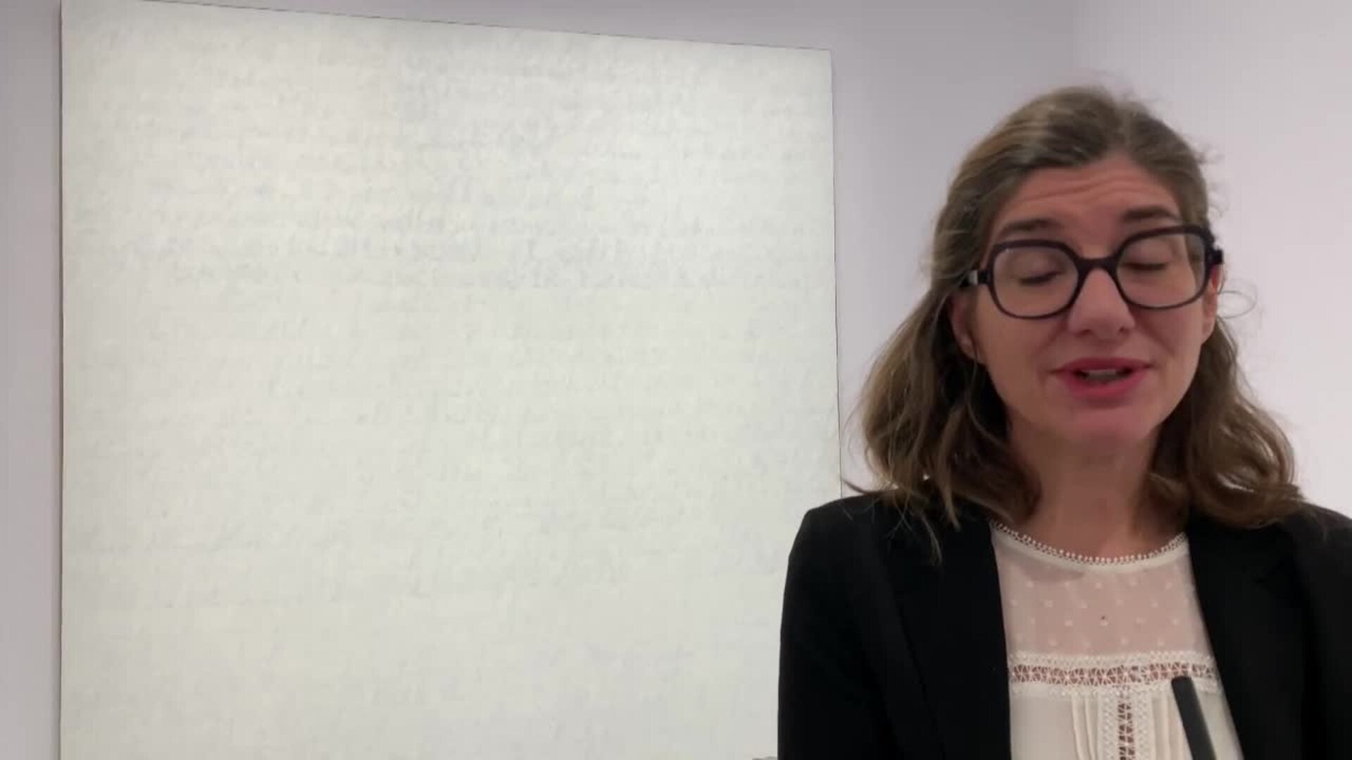 El abstractismo blanco de Ryman desafía la mirada contemporánea en una ...