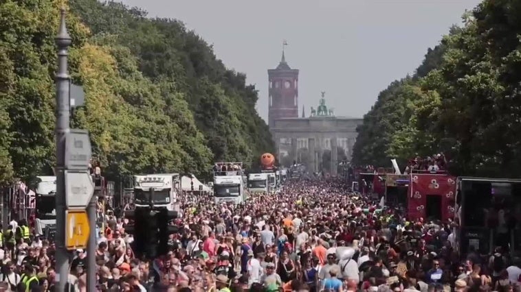 'Rave the Planet', la fiesta que sucede a la 'Love Parade' y pone a bailar a Berlín