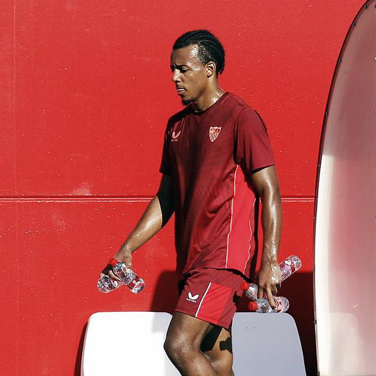 Koundé contra el mal de ojo