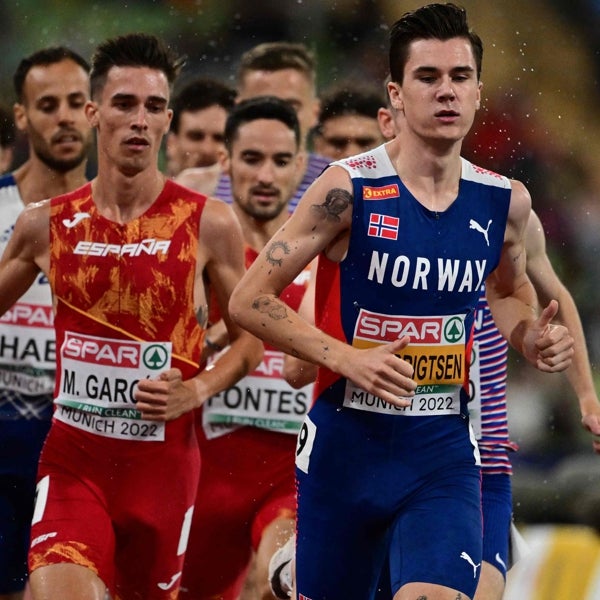 Mario García Romo, bronce en la exhibición de Ingebrigtsen en la final del 1.500