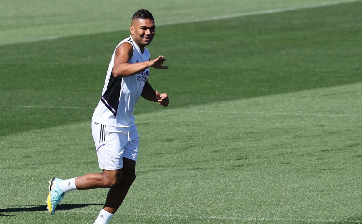 Casemiro, salida inminente: no viaja con el resto del equipo a Vigo
