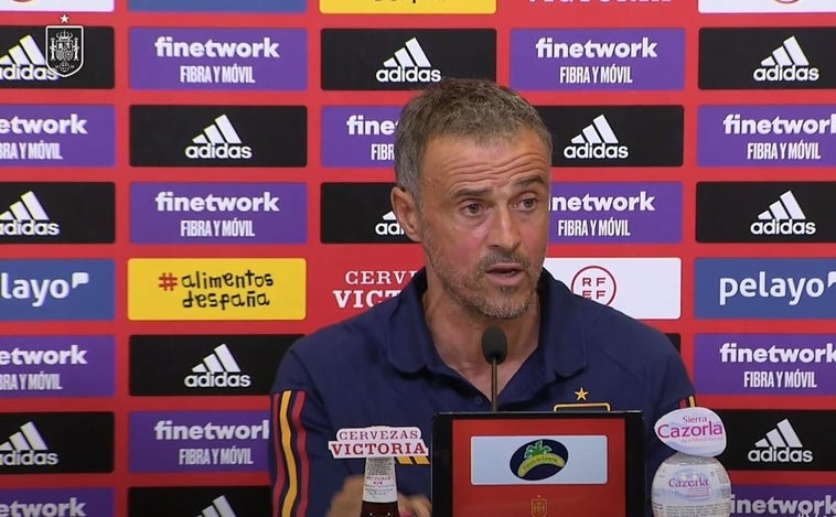 Luis Enrique: «A mí también me fastidiaba que no llevasen a Eloy y Ablanedo a la selección»