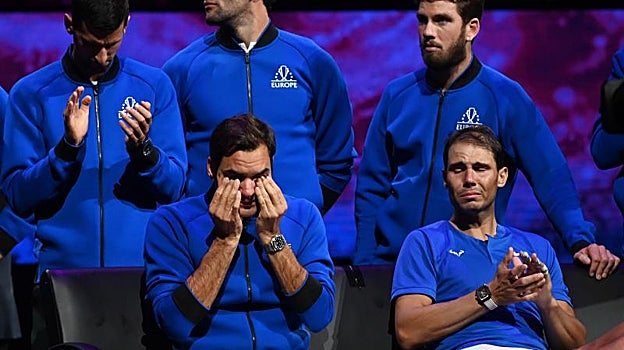 Las lágrimas de Nadal en el adiós de Federer: «Se va una parte importante de mi vida»