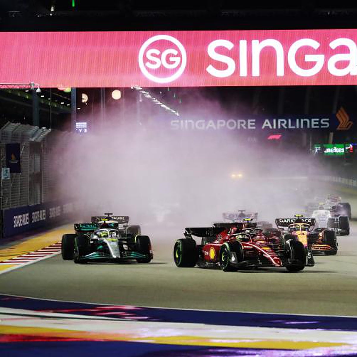 Checo Pérez compensa a Red Bull en Singapur