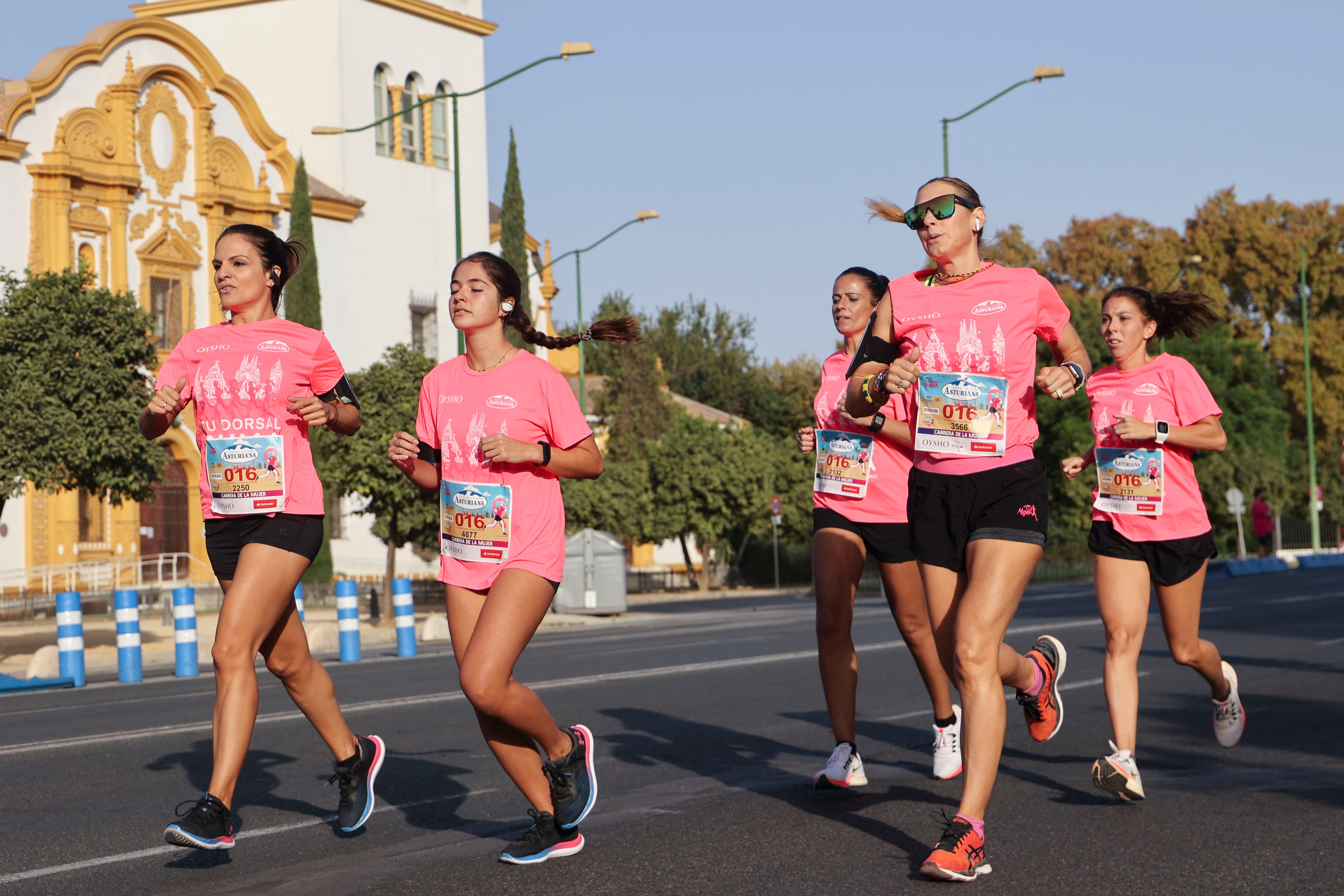 ¿Has corrido la Carrera de la Mujer de Sevilla 2022? Búscate aquí (I)