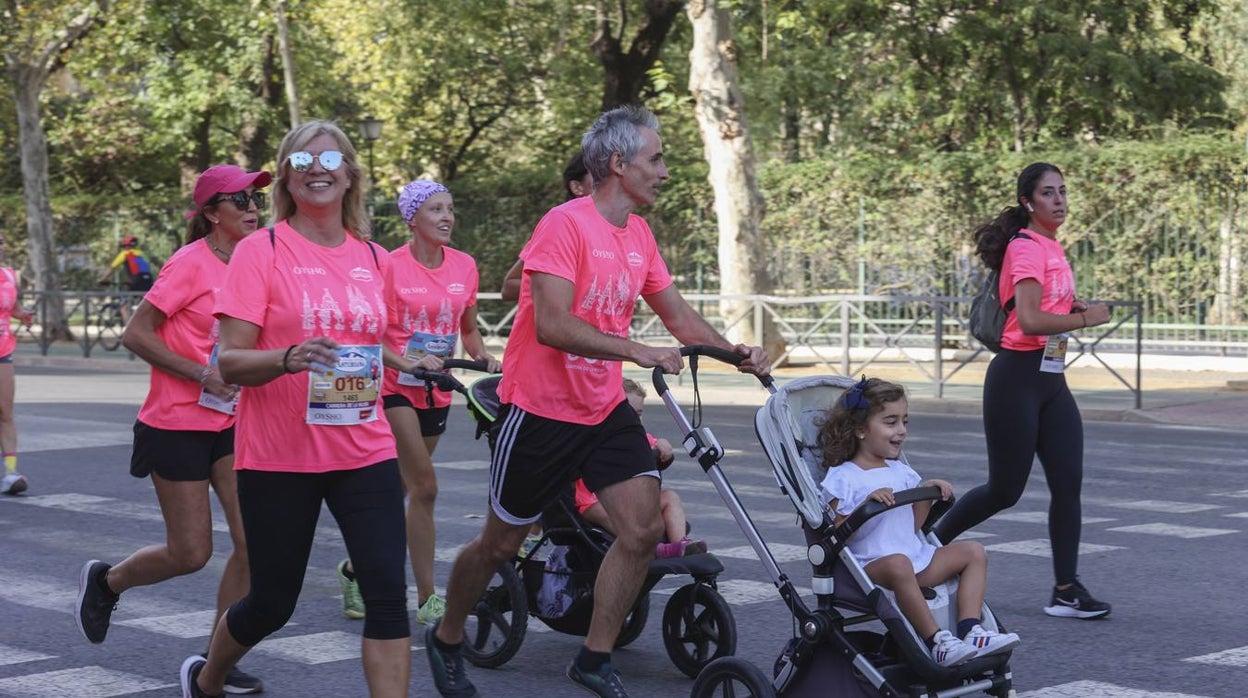 ¿Has corrido la Carrera de la Mujer de Sevilla 2022? Búscate aquí (III)