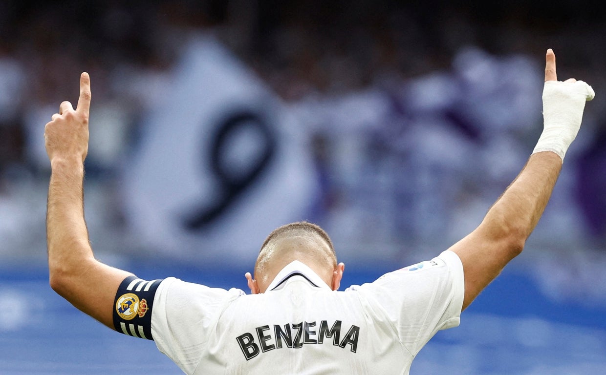 Benzema, de la coca cola con Florentino en su casa del Lyon al esmoquin del Balón de Oro en París