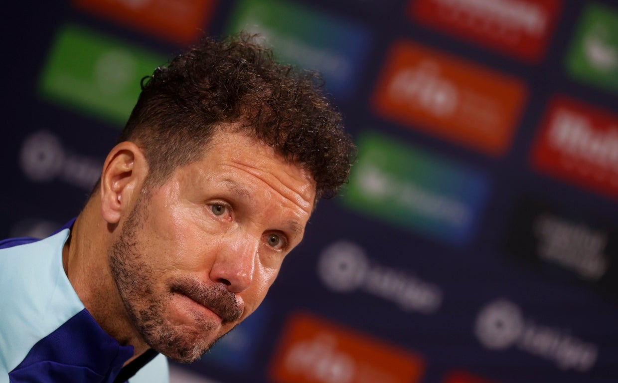 Diego Pablo Simeone asiste a la rueda de prensa previa al Cádiz - Atlético