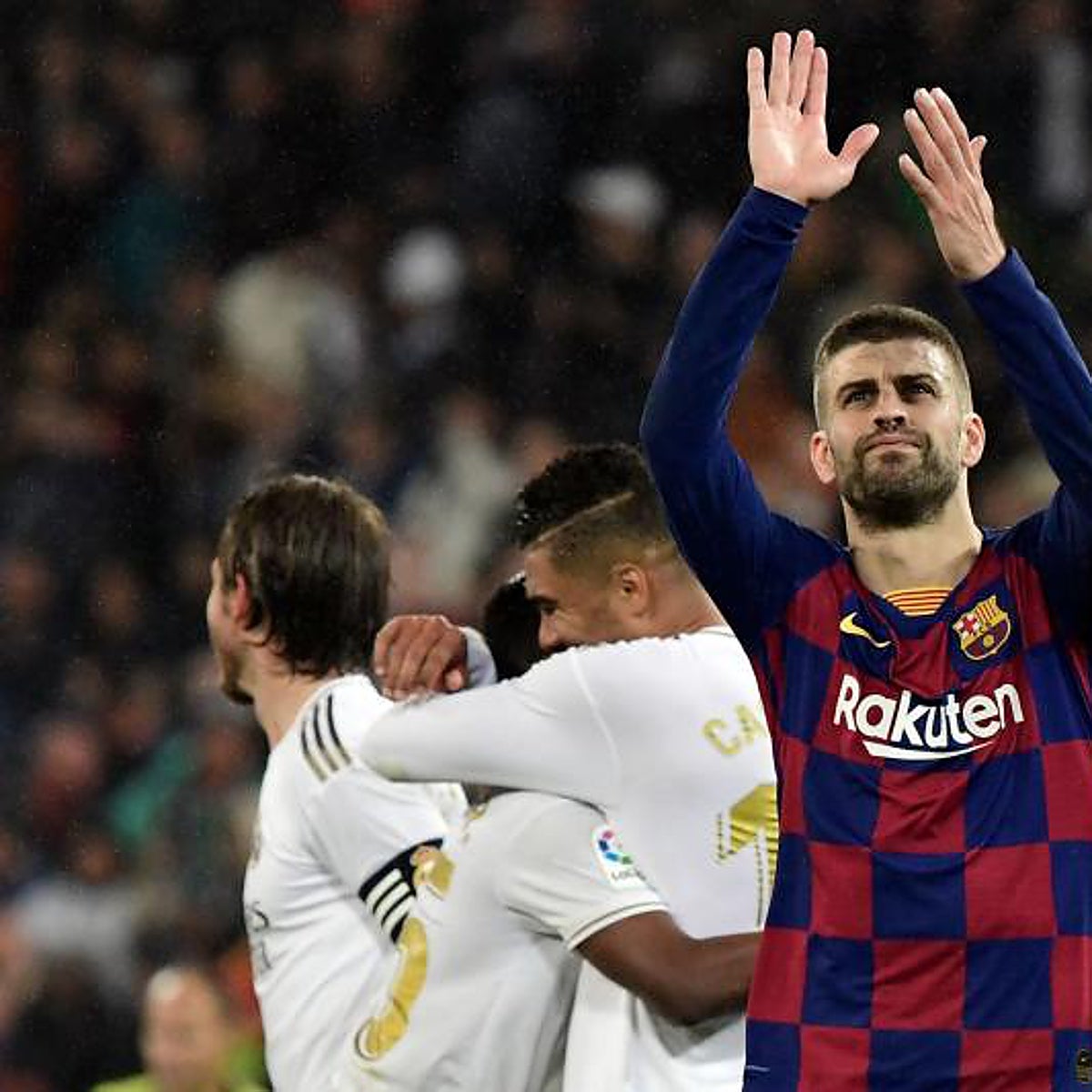 Piqué ajusta cuentas con el Barça