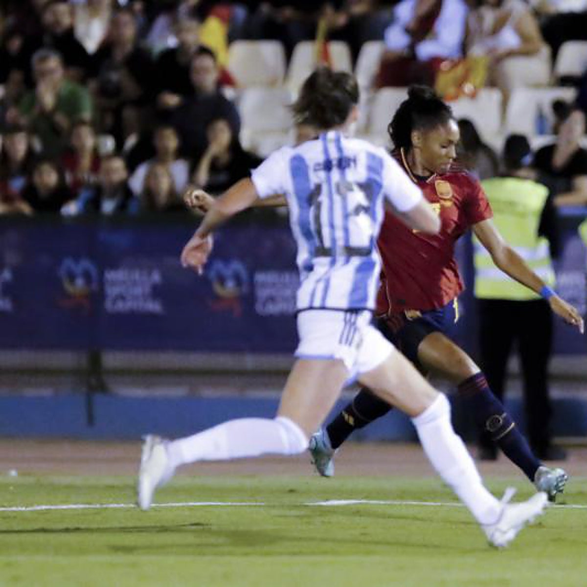 España sigue volando sin las amotinadas