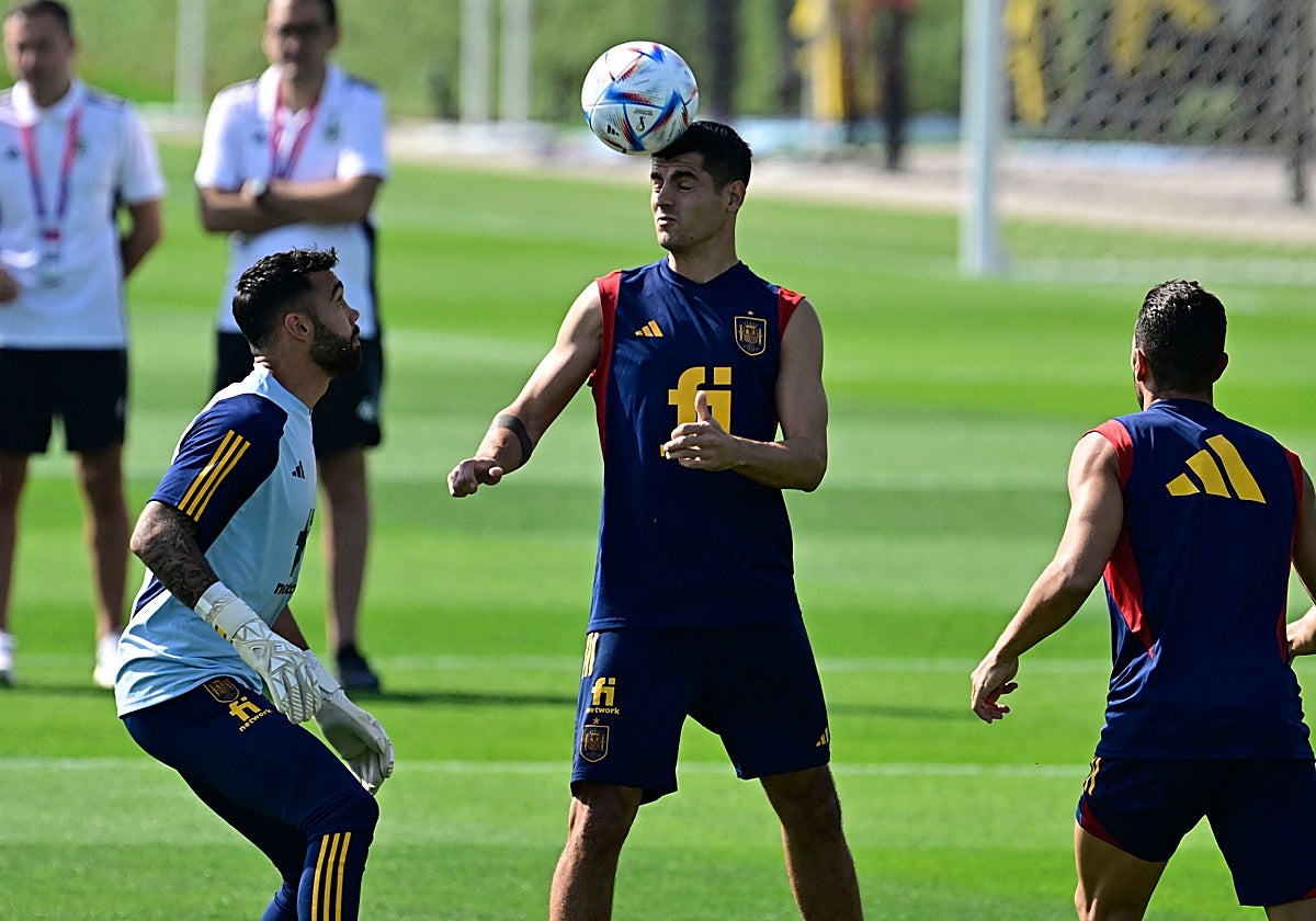 El &#039;falso 9&#039; y el eje de la defensa, los enigmas de España en Qatar