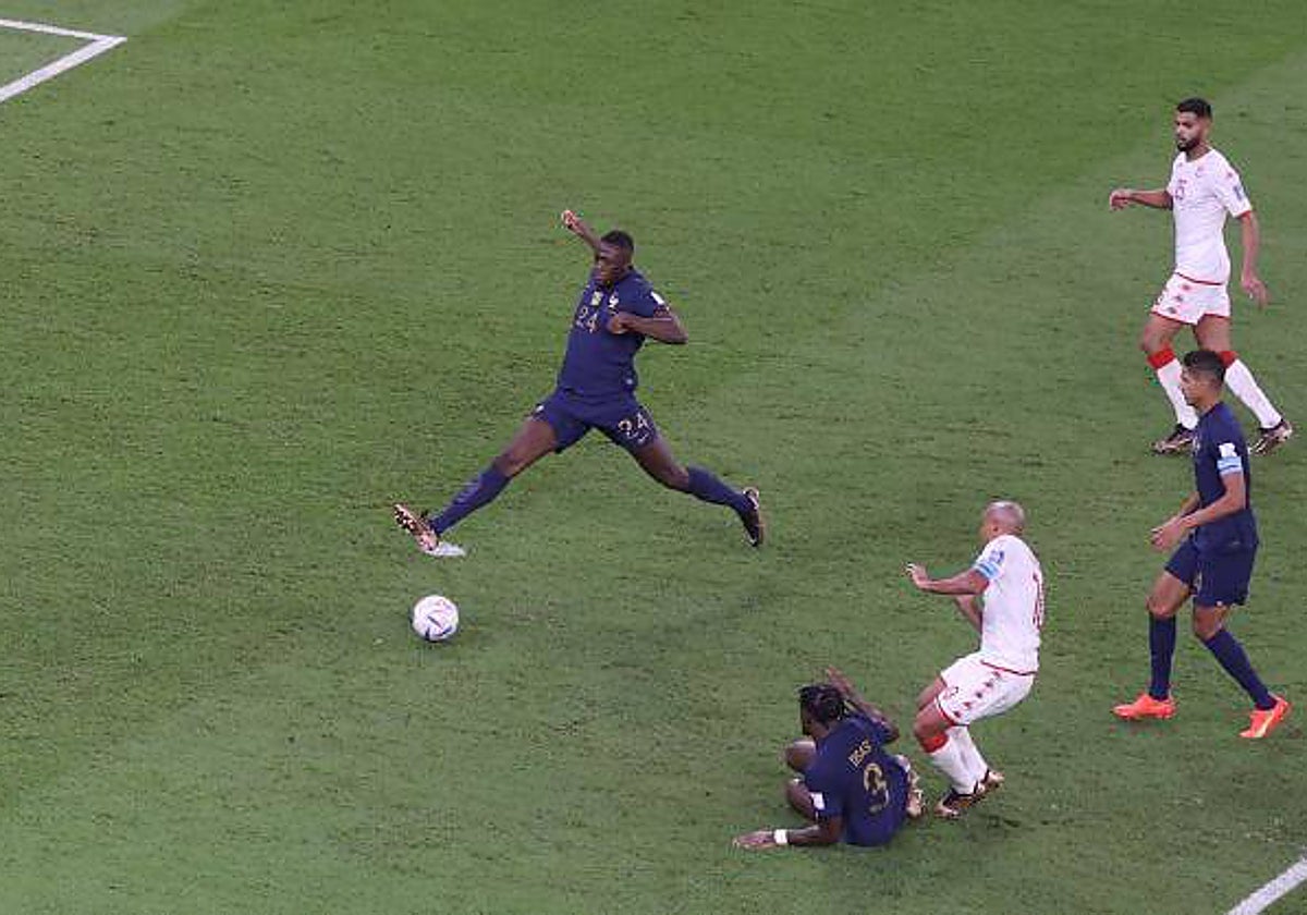 Kharzi, en el gol de Túnez