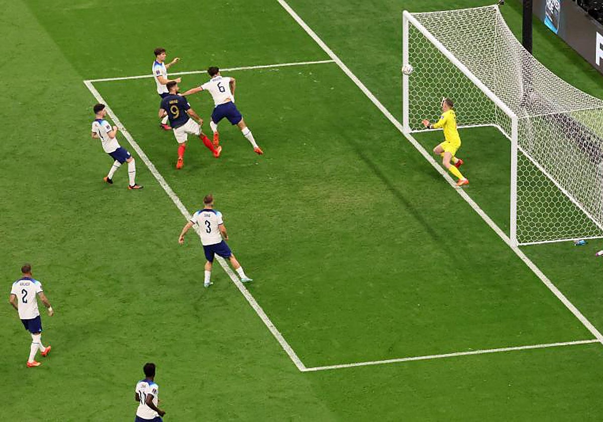 Giroud mantiene con vida a la campeona