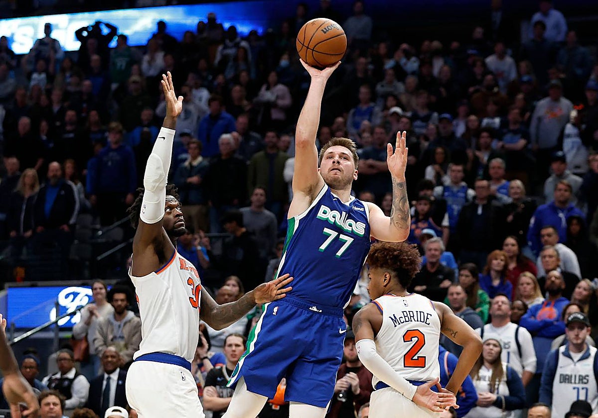 Doncic, en su exhibición navideña ante los Knicks