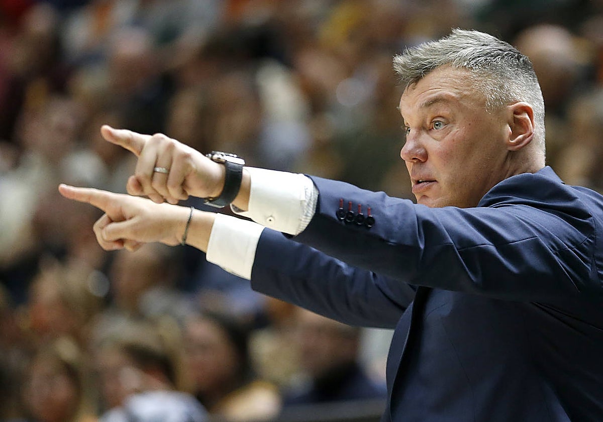 Estrella Roja - Barcelona en directo