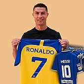 La guerra Cristiano-Messi llega al desierto