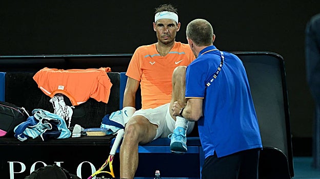 Nadal se lesiona y cae ante McDonald en segunda ronda en Australia