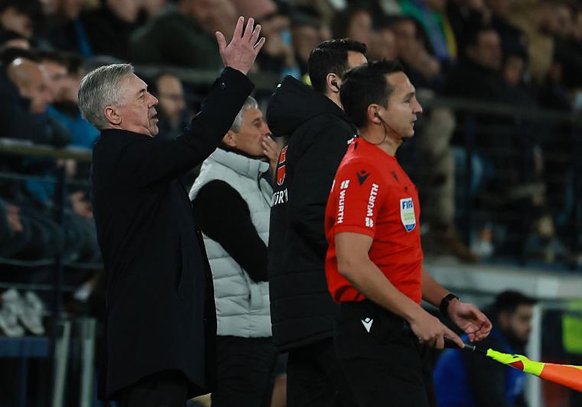 Carlos Ancelotti durante el encuentro ante el Villarreal