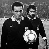 «Enríquez Negreira nos decía 'si tenéis que poner un campo boca abajo, se pone boca abajo'»